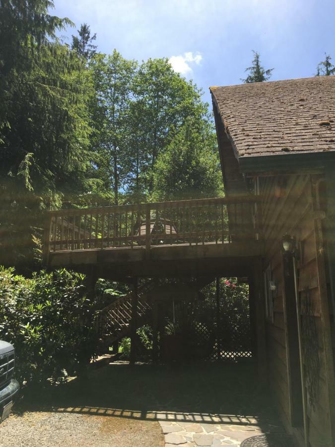 Manitou Lodge ฟอร์กส์ ภายนอก รูปภาพ